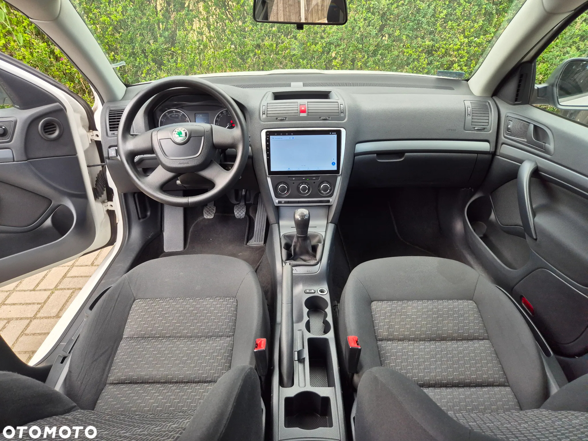 Skoda Octavia 1.6 - 9