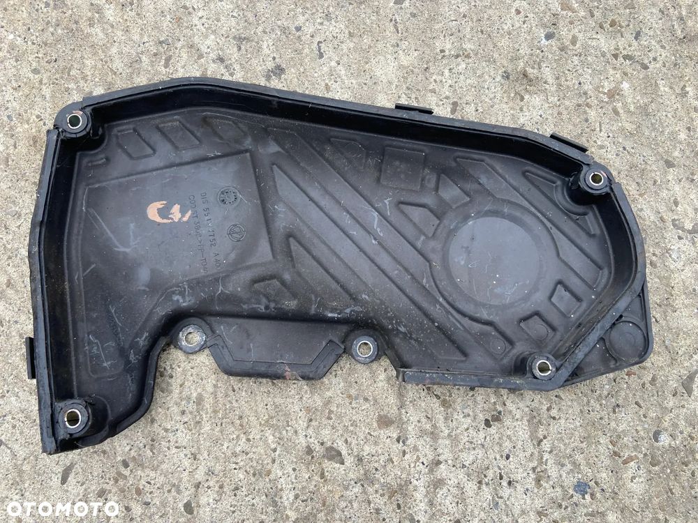 Obudowa osłona  paska rozrządu Opel Astra J Zafira B Z19DT - 2