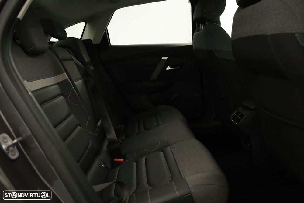 Citroën C4 1.2 PureTech Shine EAT8 - 21