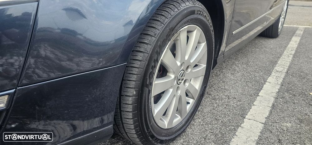 VW Passat Variant 1.9 TDI Individual - 10