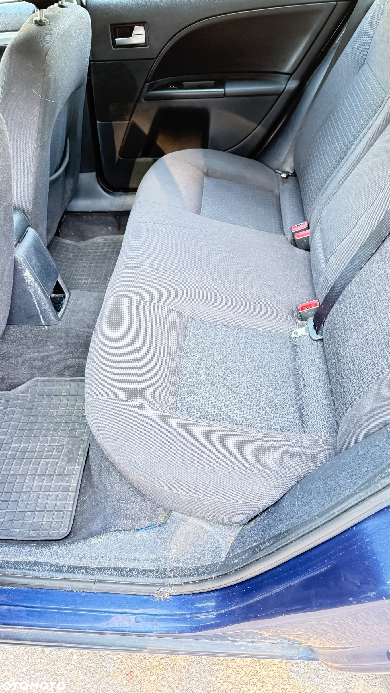 Ford Mondeo 2.0 Ghia X - 12