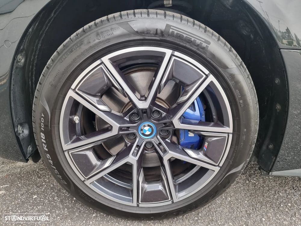 BMW i4 eDrive40 Gran Coupe M Sport - 9