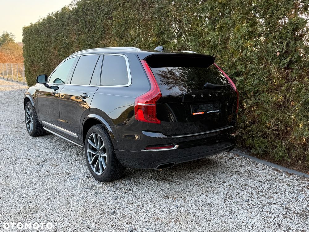 Volvo XC 90 D5 AWD Geartronic Inscription - 4