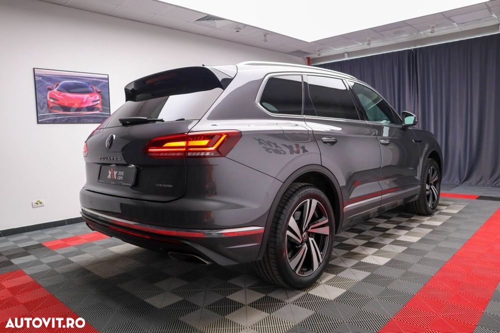 Volkswagen Touareg - 4