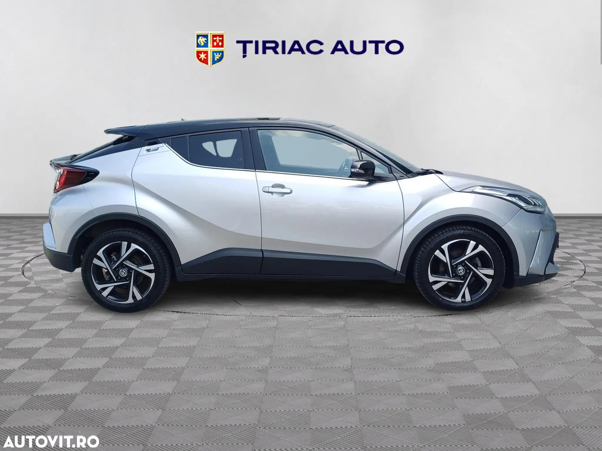 Toyota C-HR 1.8 HSD 122 CP 4x2 CVT C-lassy bi-tone - 6