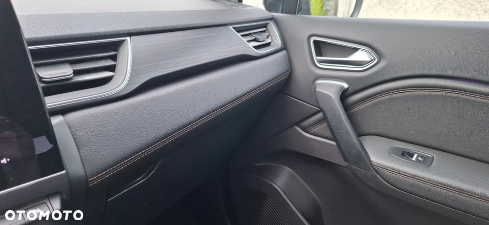 Renault Captur BLUE dCi 115 EDC INTENS - 11
