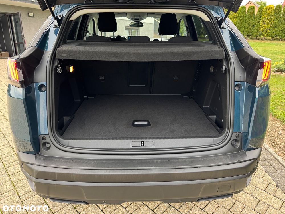 Peugeot 3008 1.5 BlueHDi Allure S&S EAT8 - 21