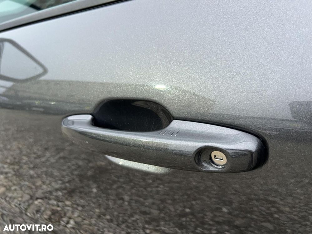 Ford Kuga 2.5 Duratec FHEV FWD ST Line - 38