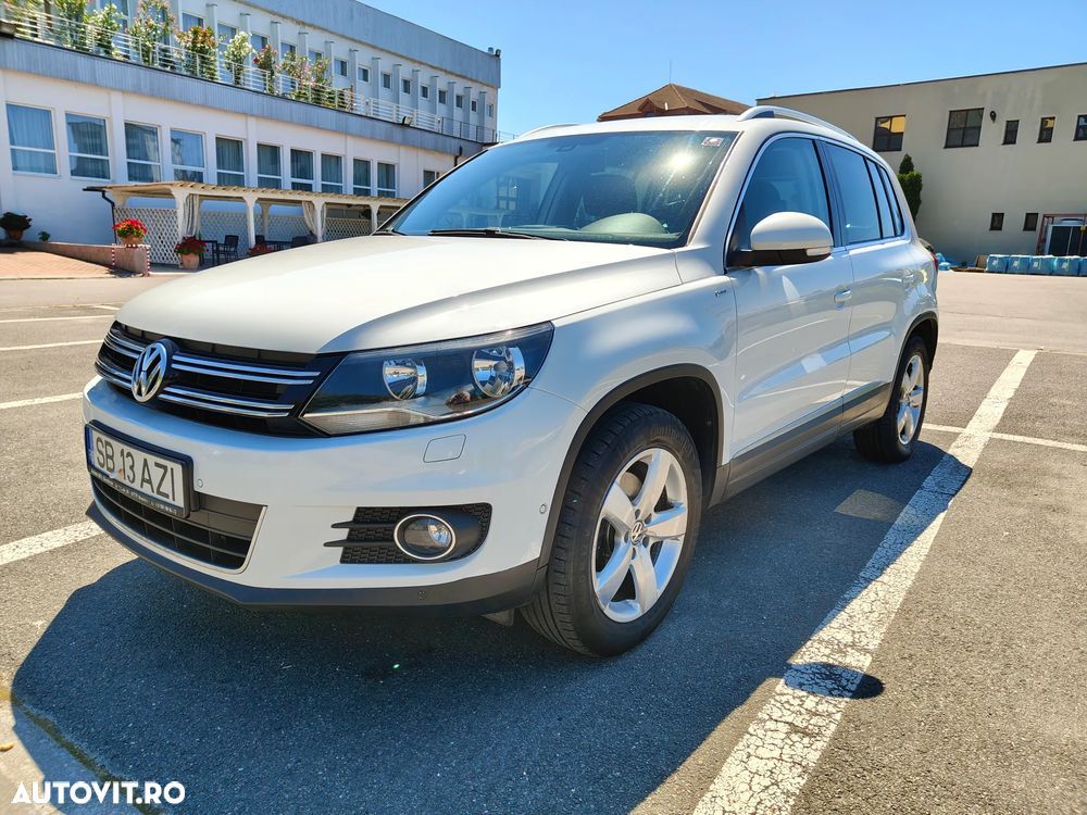 Volkswagen Tiguan 2.0 TDI 4Motion DSG Sport & Style - 1