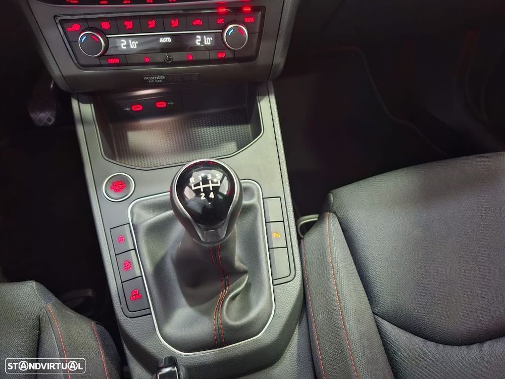 SEAT Ibiza 1.0 TSI FR - 22