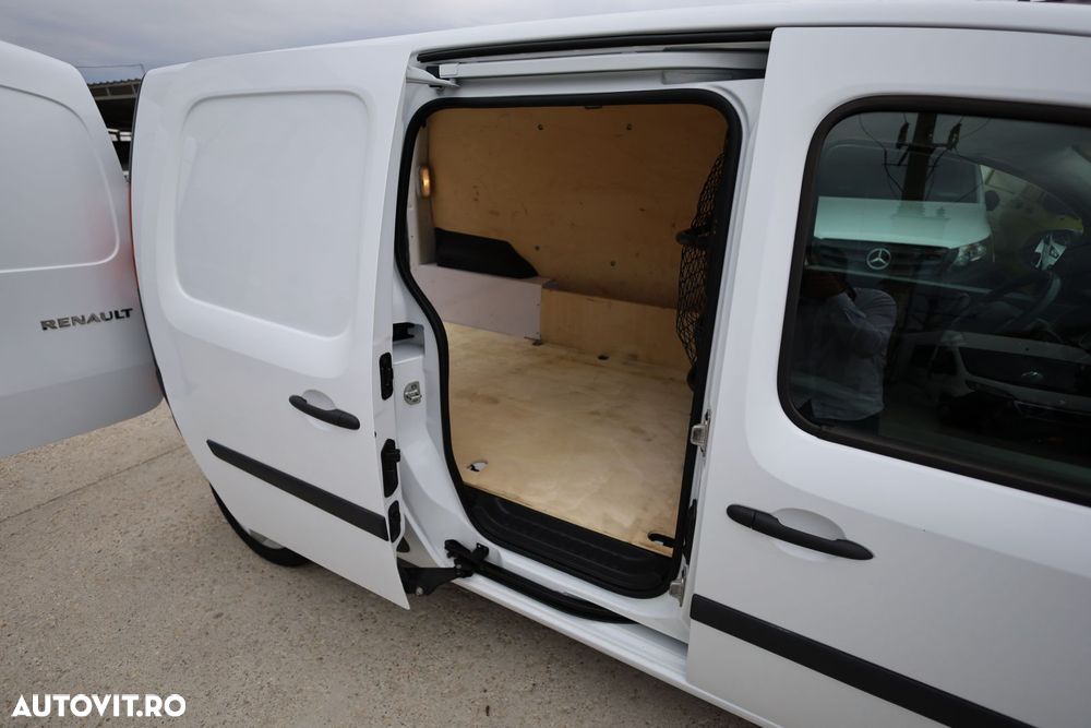 Renault Kangoo Maxi - 12