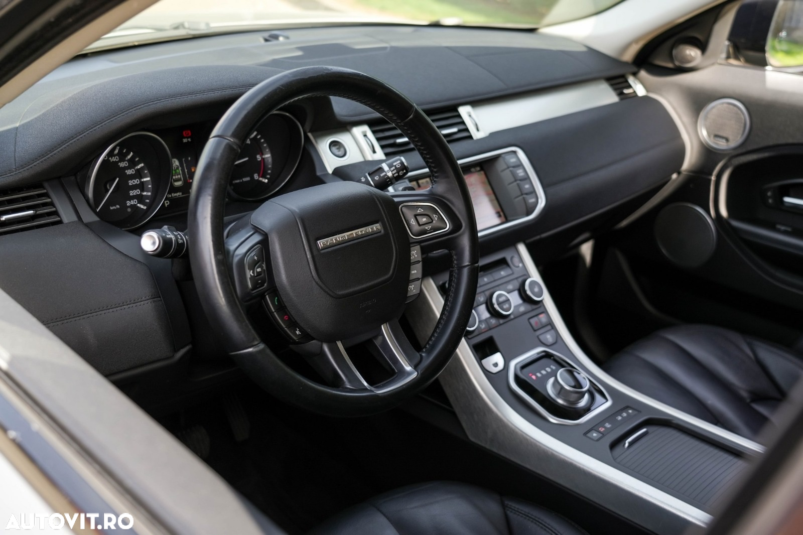 Land Rover Range Rover Evoque - 6