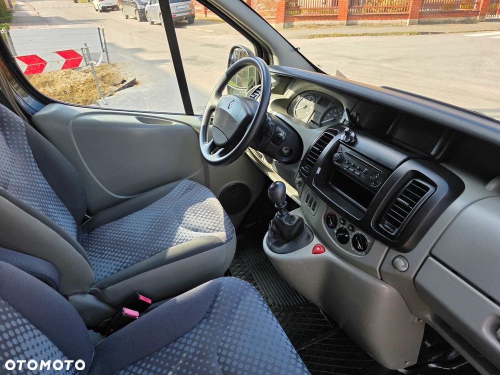 Renault Trafic - 20