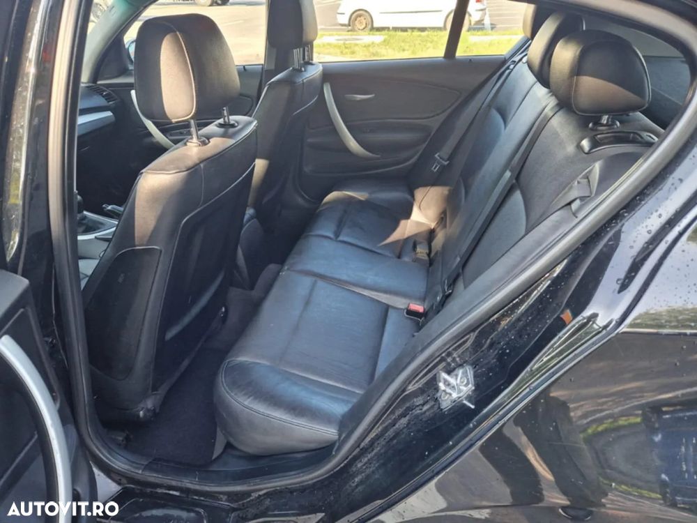 BMW Seria 1 120d DPF Edition Sport - 14