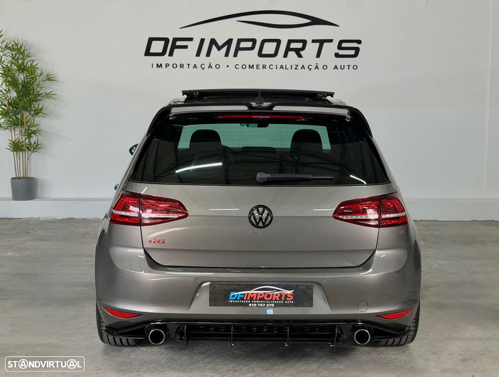 VW Golf 2.0 TSi GTi DSG - 4