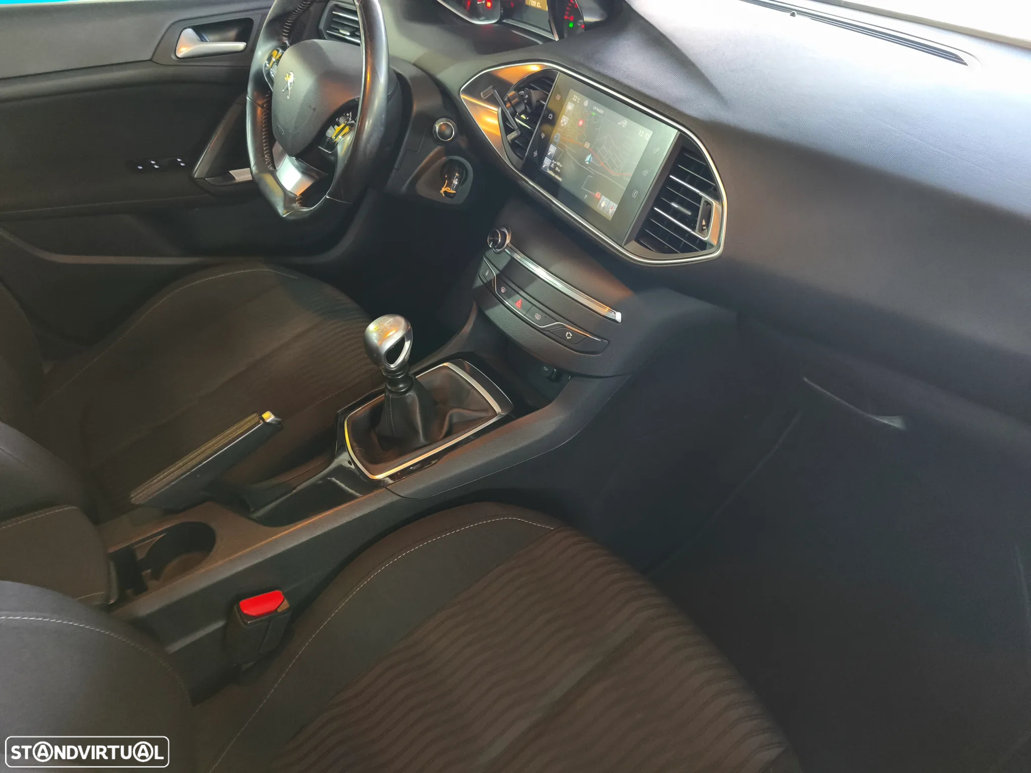 Peugeot 308 SW 1.6 BlueHDi Allure J17 - 16
