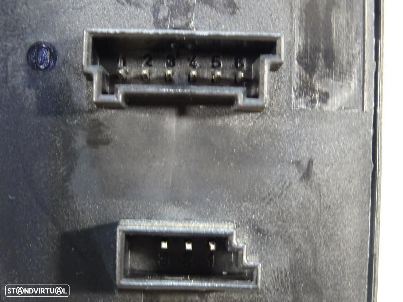 Botão De 4 Piscas Bmw 3 (E90)  61319132421 / 9132421 / 9 132 421 - 5