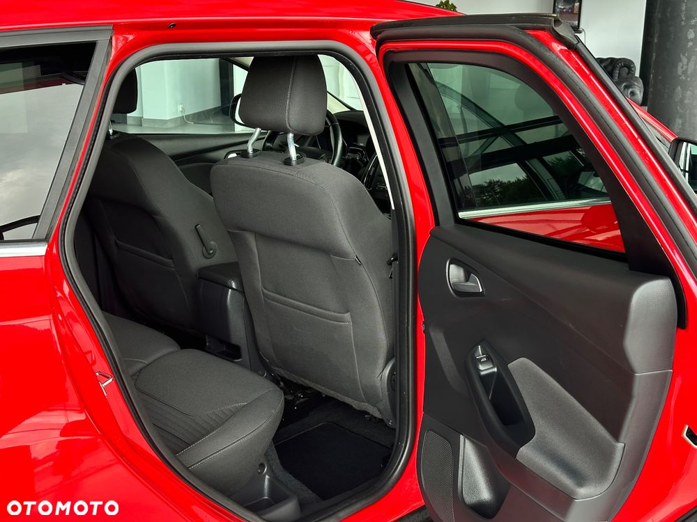 Ford Focus SW - 15