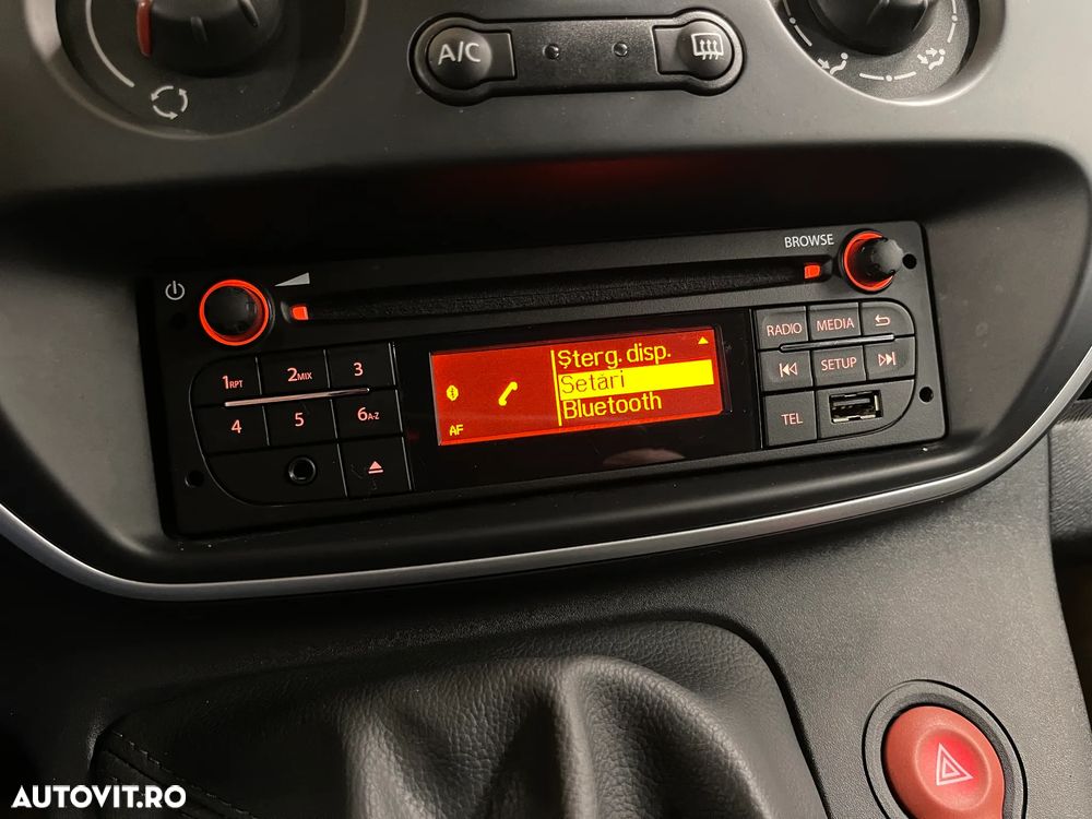 Renault Kangoo Maxi - 12