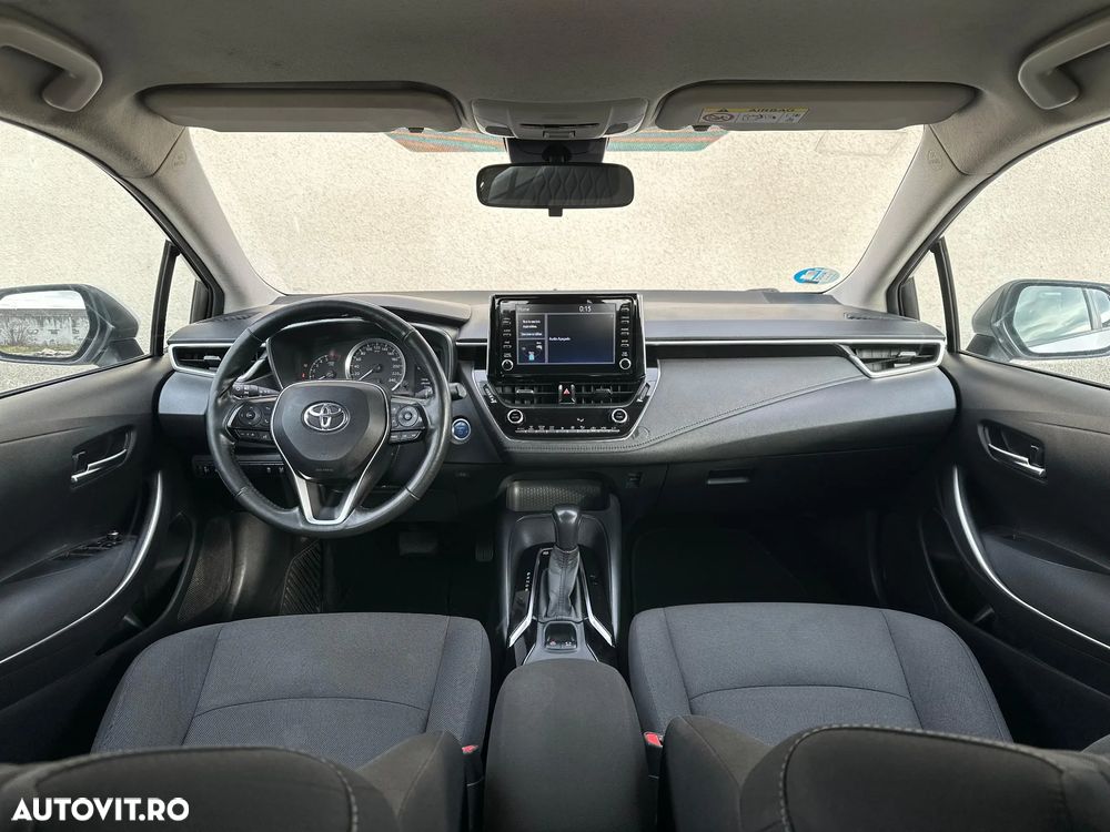 Toyota Corolla 1.8 Hybrid Business Edition - 6