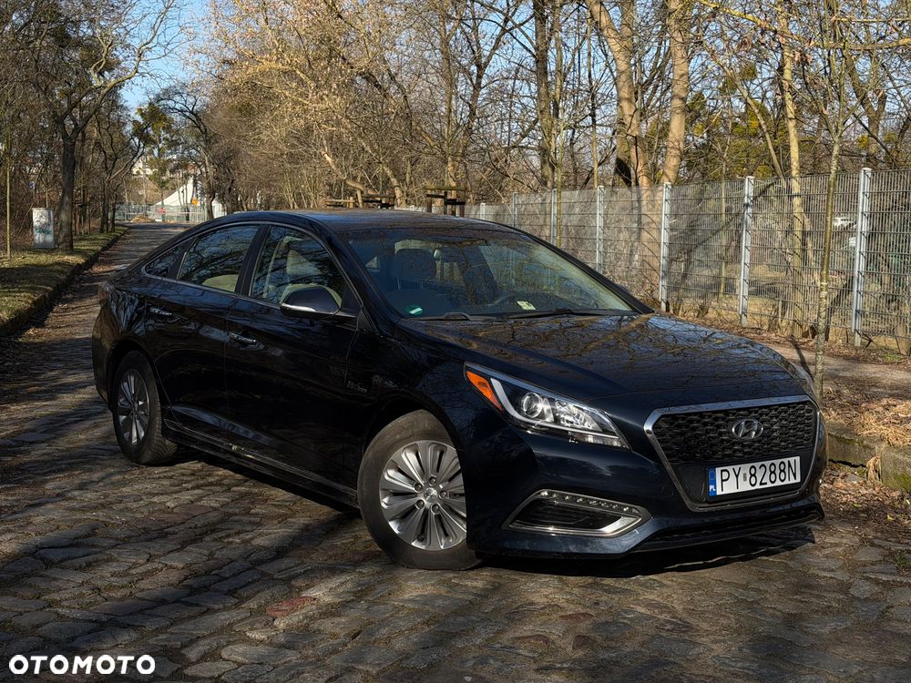 Hyundai Sonata - 5