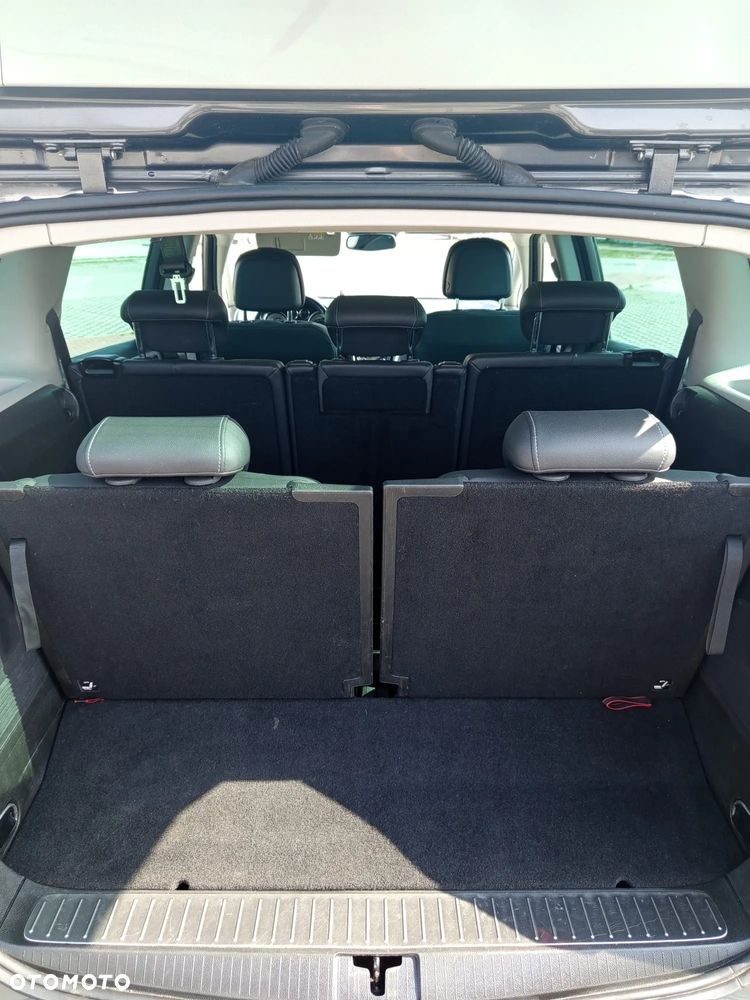 Opel Zafira - 8