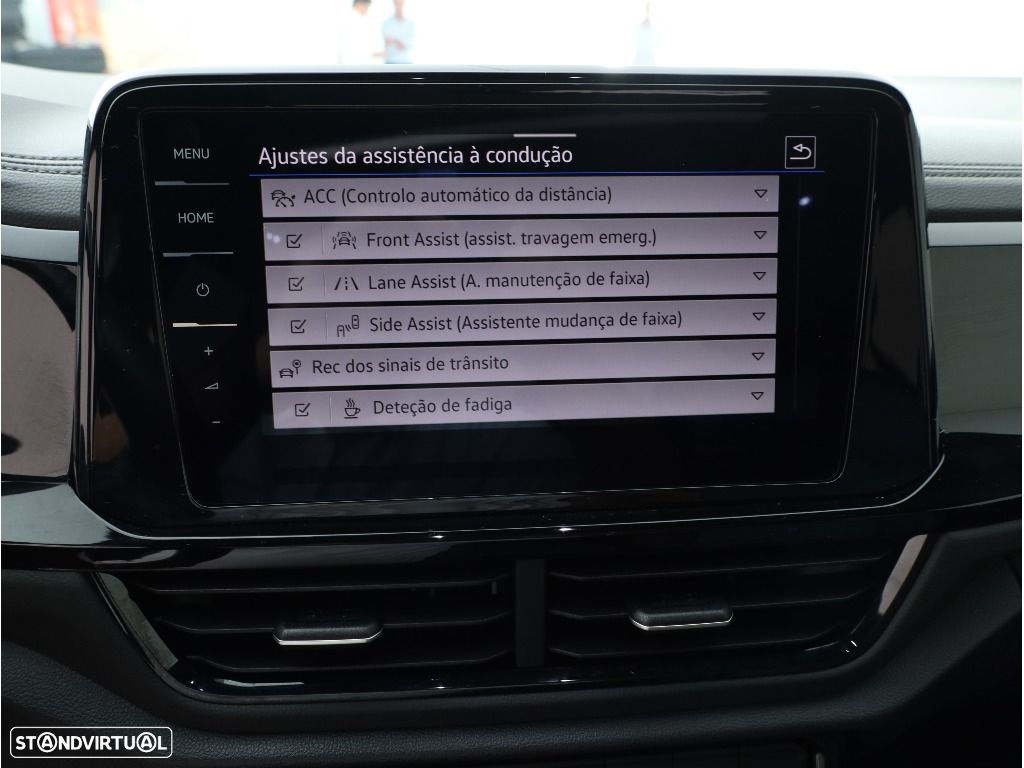 VW T-Roc 1.5 TSI Black Style DSG - 25