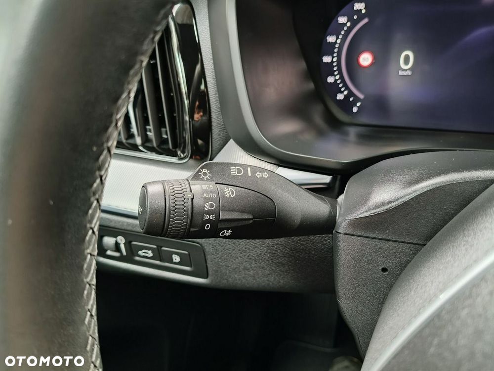 Volvo XC 60 - 26