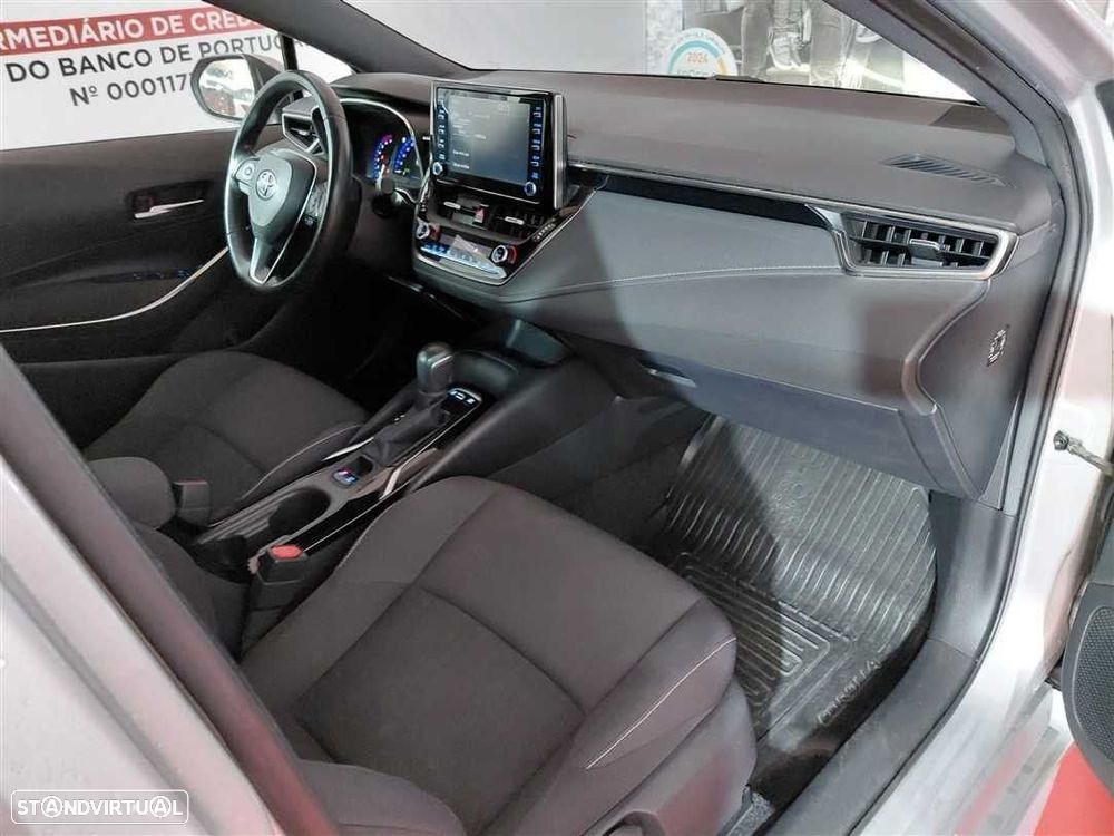 Toyota Corolla - 23
