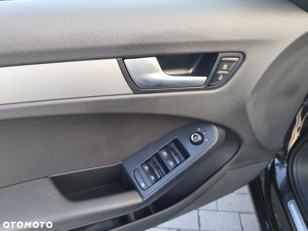 Audi A4 Avant 2.0 TDI - 16