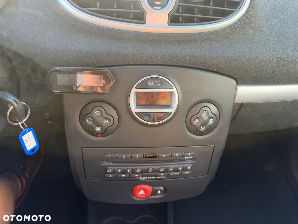 Renault Clio 1.2 TCE Authentique - 15