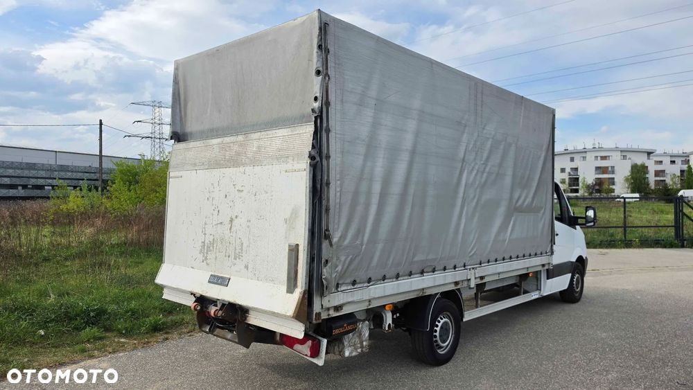 Mercedes-Benz SPRINTER - 14