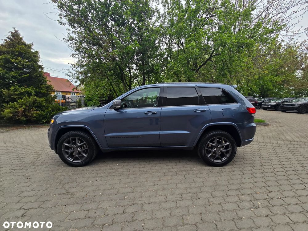 Jeep Grand Cherokee 3.6 V6 Laredo - 34