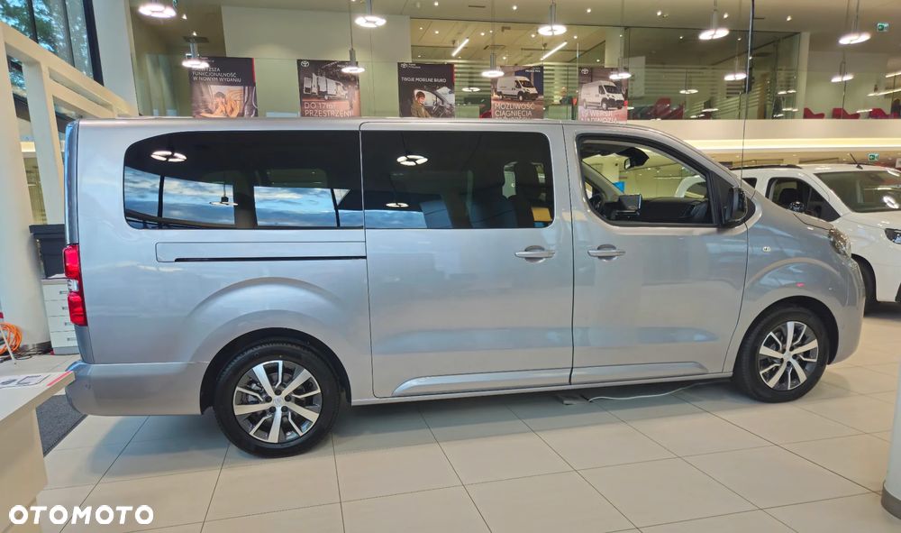 Toyota Proace Verso 2.0 D4-D Long Business - 4
