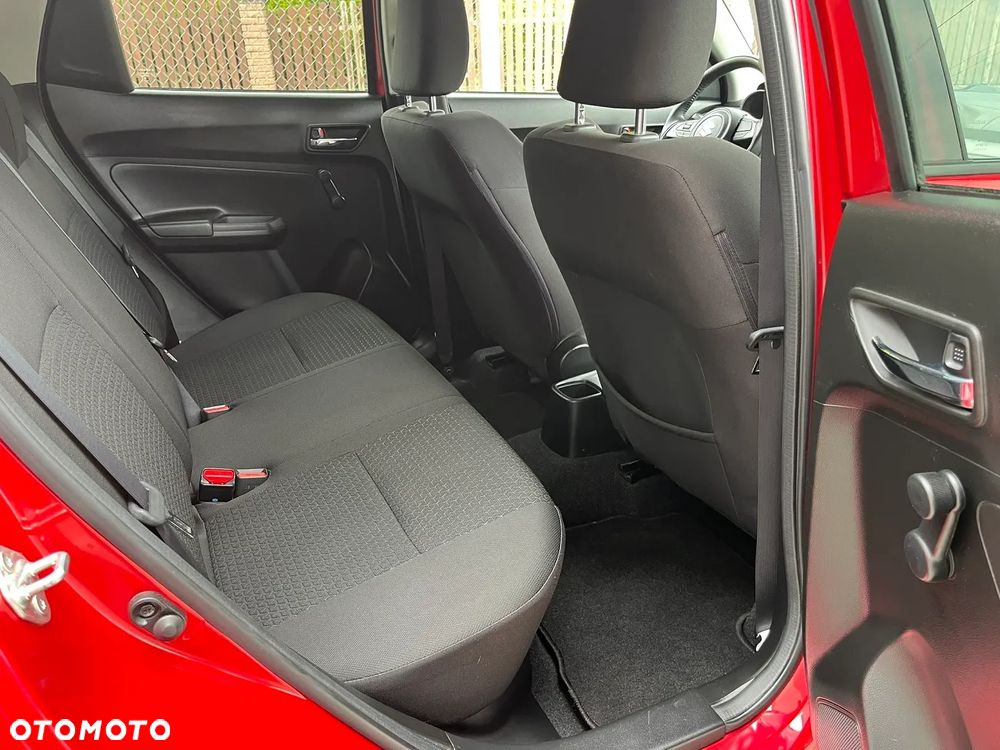 Suzuki Swift 1.2 Dualjet Allgrip Comfort - 14