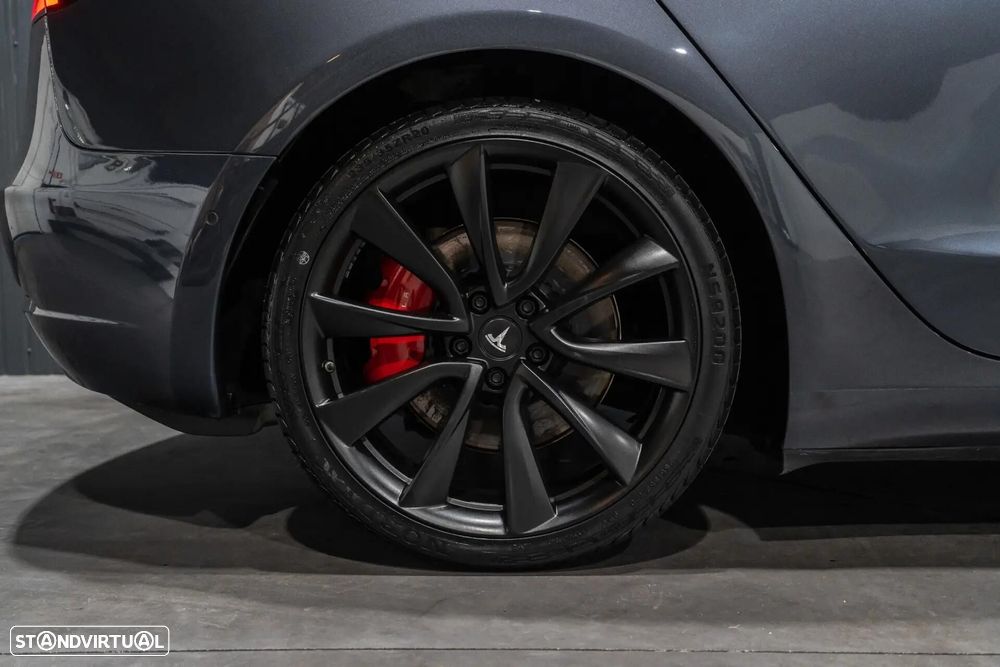 Tesla Model 3 Performance Dual Motor AWD - 41