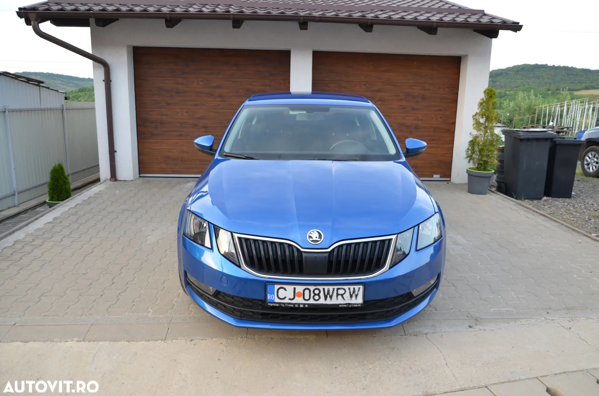 Skoda Octavia - 1