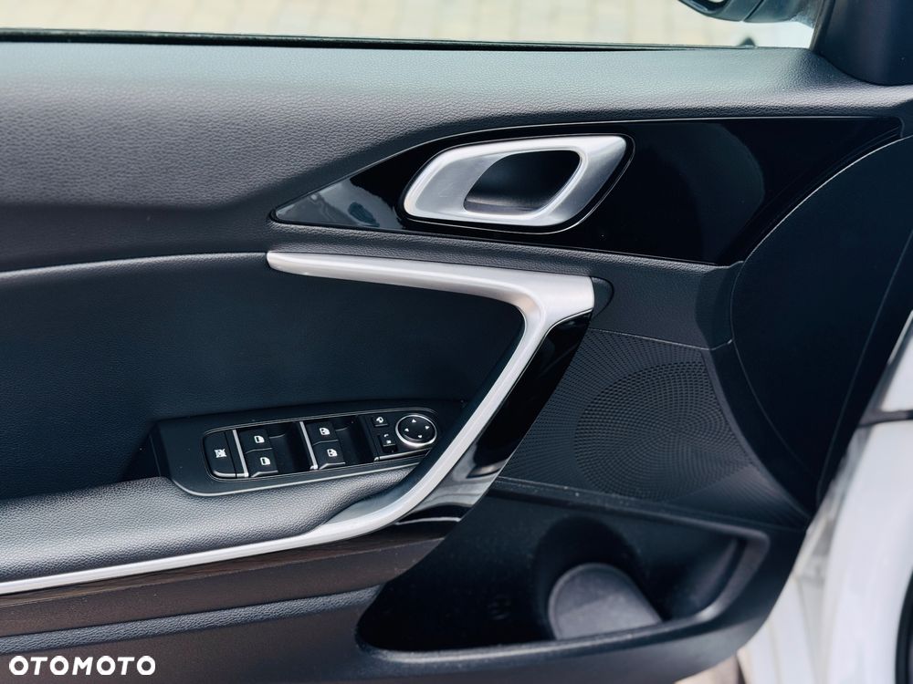Kia ProCeed 1.5 T-GDI GT Line - 22