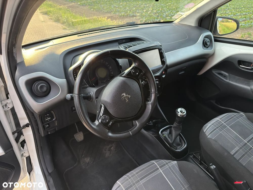 Peugeot 108 PureTech 82 Allure - 9