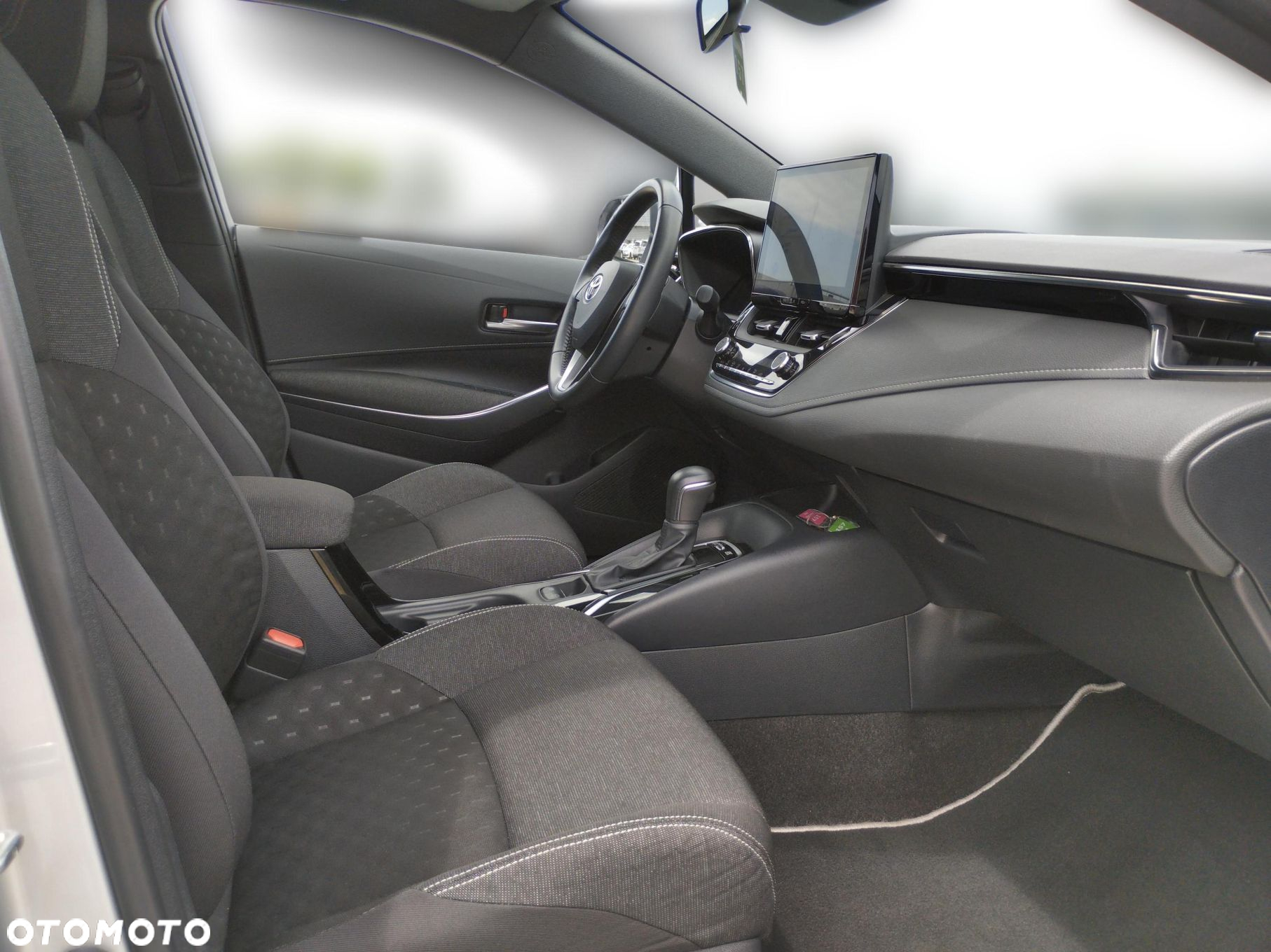Toyota Corolla - 11