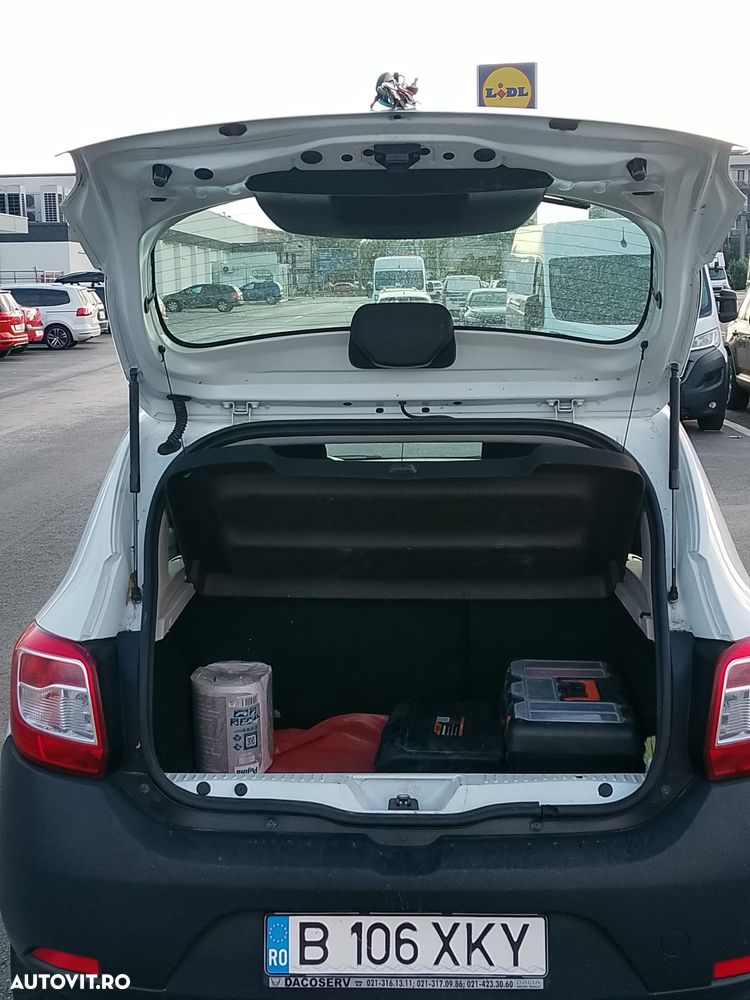 Dacia Sandero 1.2 75CP Acces - 4