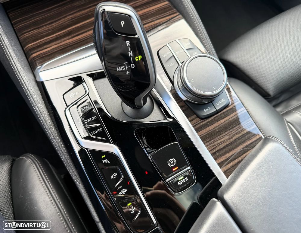 BMW 640 Gran Turismo d xDrive Pack M — fotografia 38