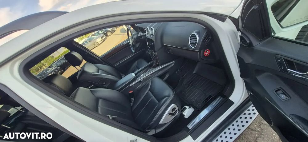 Mercedes-Benz GL - 5