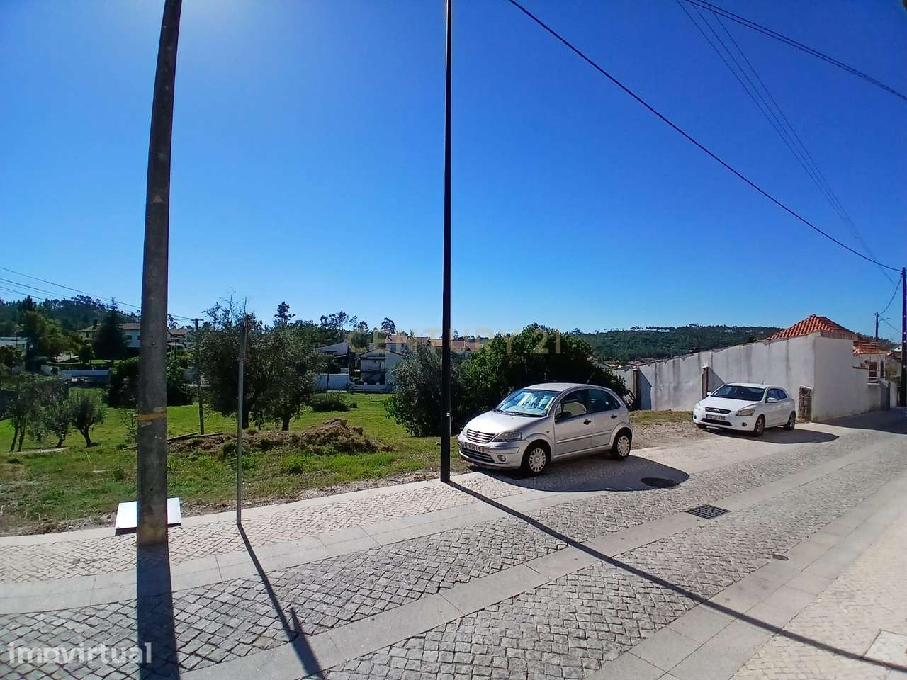 Oportunidade Única: Espaço, Natureza e Potencial de Construção no Cent - Grande imagem: 5/28