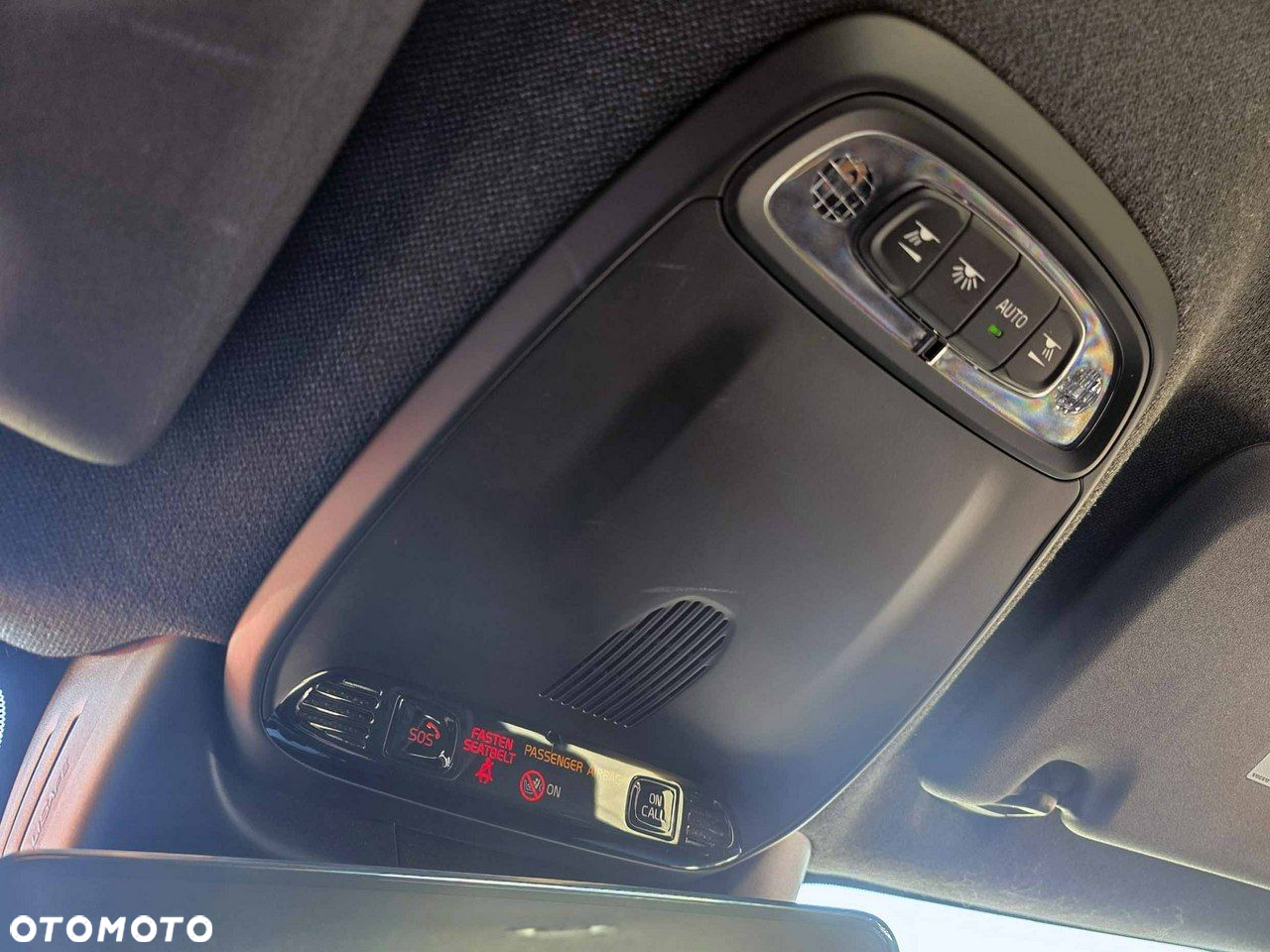 Volvo XC 40 - 6