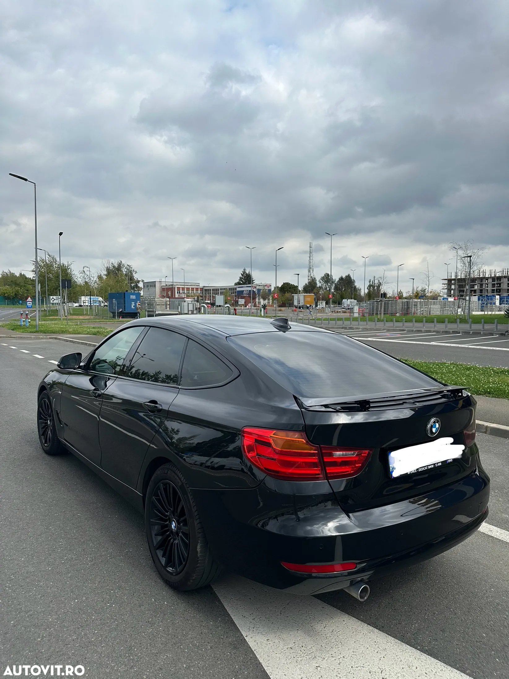 BMW Seria 3 318d - 2