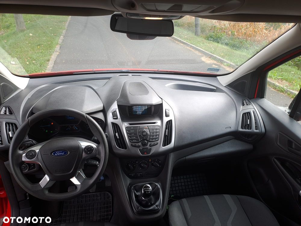 Ford Transit Connect - 11