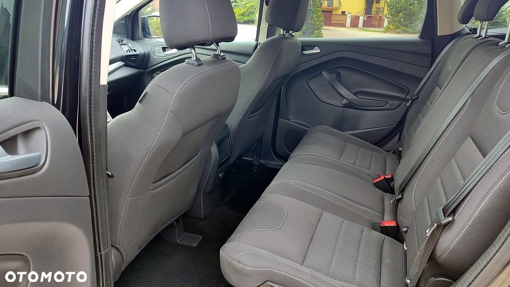 Ford Kuga 2.0 TDCi 2x4 Trend - 26
