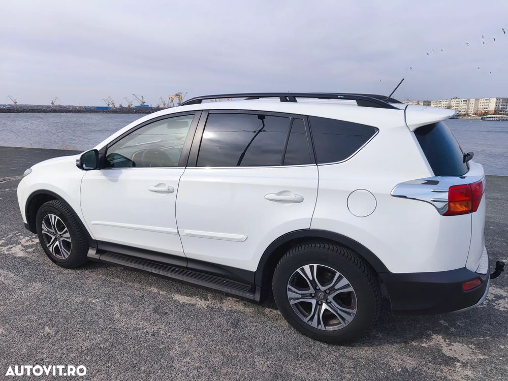Toyota RAV4 2.0 D-4D 4x2 Start-Stop Life - 1
