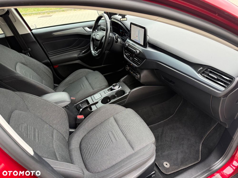 Ford Focus 2.0 EcoBlue Active - 19